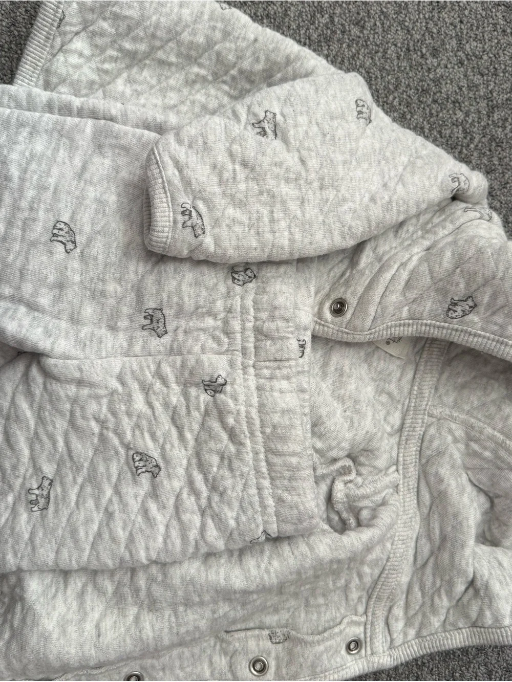 Kids Quilted Matching Set in Light Heather Gray with Bear Motif